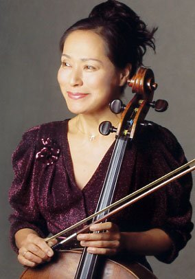 Mari Fujiwara